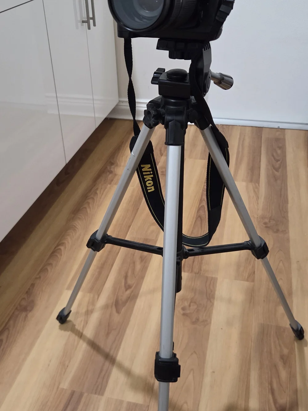 Nikon D70 Black DSLR Camera with Lens
